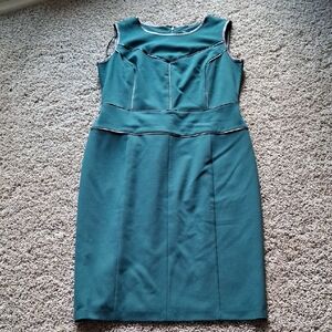 Andrew Marc Green Sheath Dress Sleeveless Crew Neck Midi